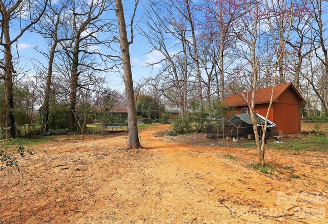 1103 White Oaks Circle, Monroe, NC 28112