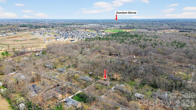 1103 White Oaks Circle, Monroe, NC 28112