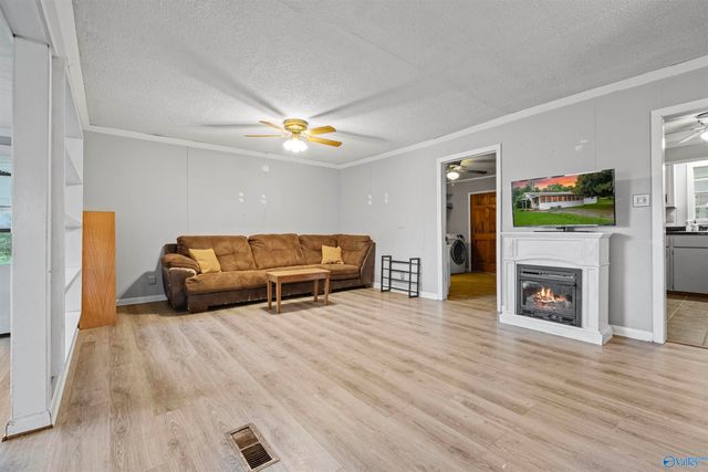 1770 County Road 42, Gadsden, AL 35901