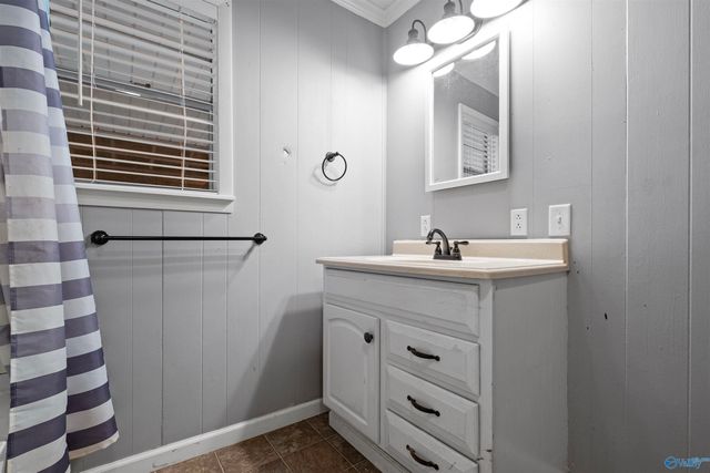 1770 County Road 42, Gadsden, AL 35901