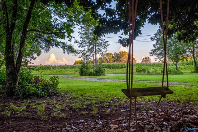 1770 County Road 42, Gadsden, AL 35901