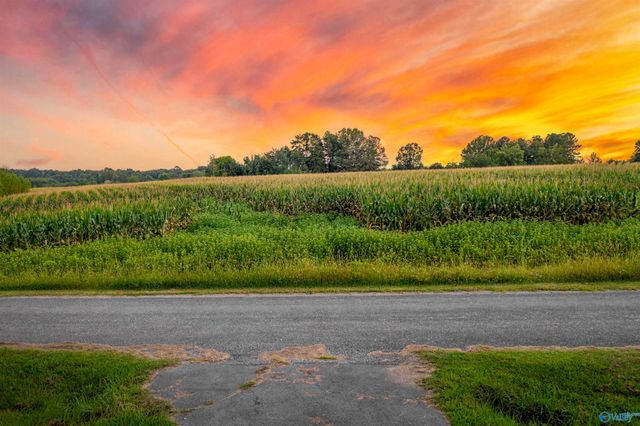 1770 County Road 42, Gadsden, AL 35901