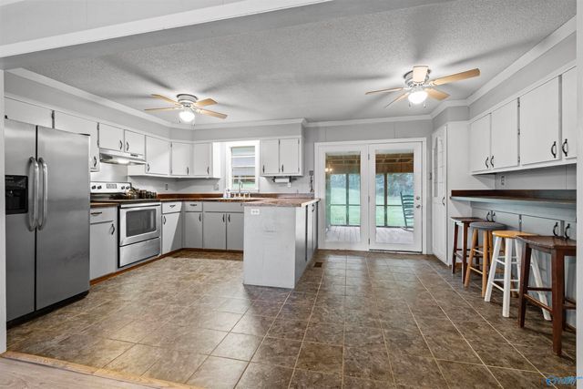 1770 County Road 42, Gadsden, AL 35901