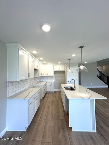 15128 Sugar Maple Drive, Perrysburg, OH 43551