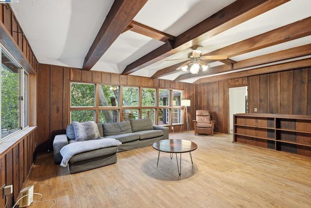 2929 Kilkare Rd, Sunol, CA 94586