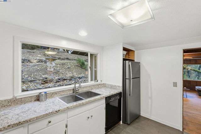 2929 Kilkare Rd, Sunol, CA 94586