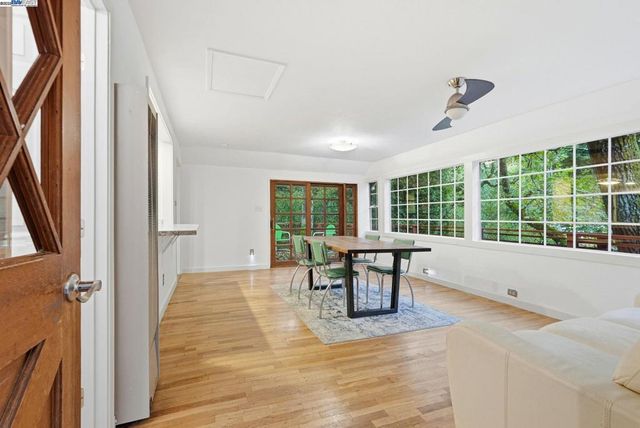 2929 Kilkare Rd, Sunol, CA 94586