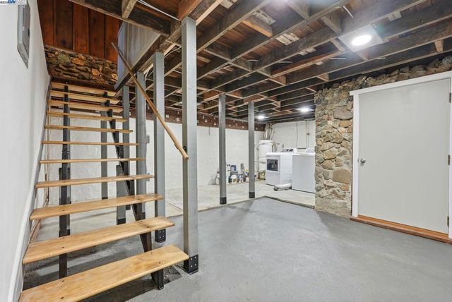 2929 Kilkare Rd, Sunol, CA 94586