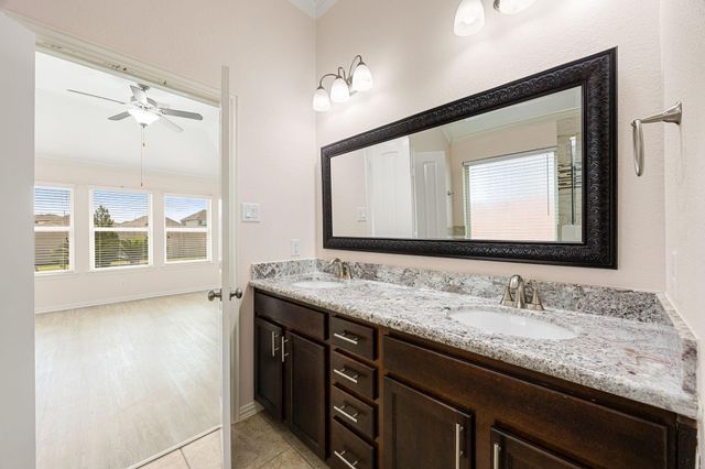 20711 Cactus Lake Lane, Richmond, TX 77407