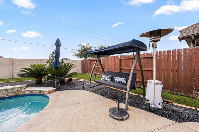20711 Cactus Lake Lane, Richmond, TX 77407
