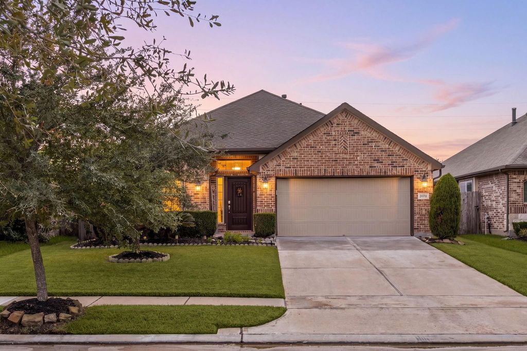 20711 Cactus Lake Lane, Richmond, TX 77407