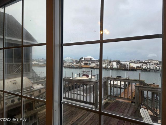 223 Moonlight Drive, Atlantic Beach, NC 28512