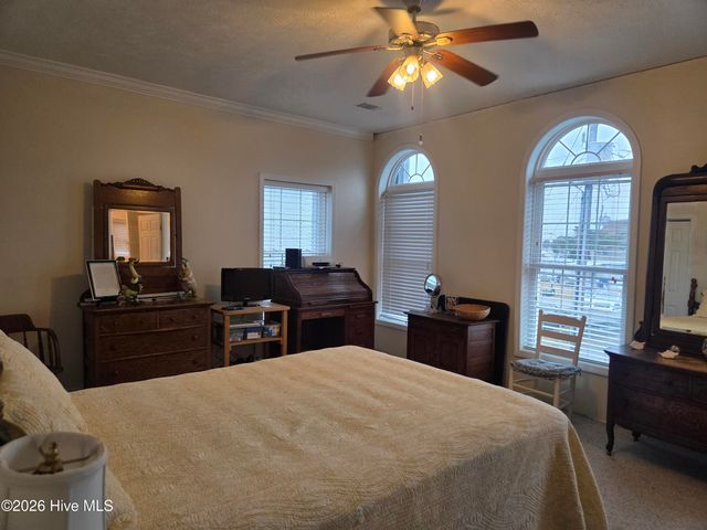 223 Moonlight Drive, Atlantic Beach, NC 28512