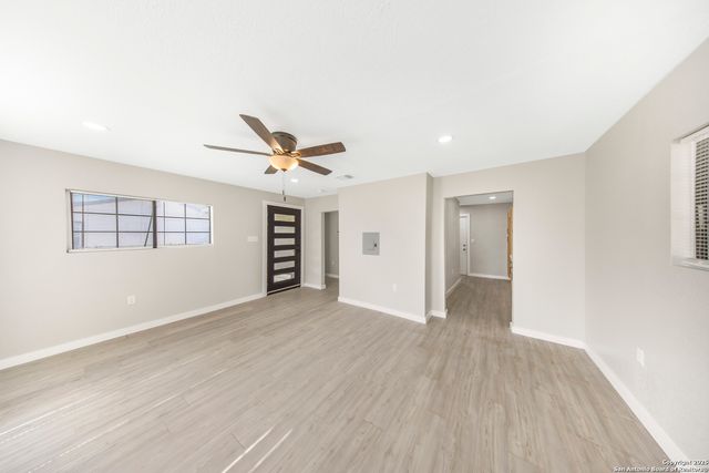 447 Alice Fay, San Antonio, TX 78237