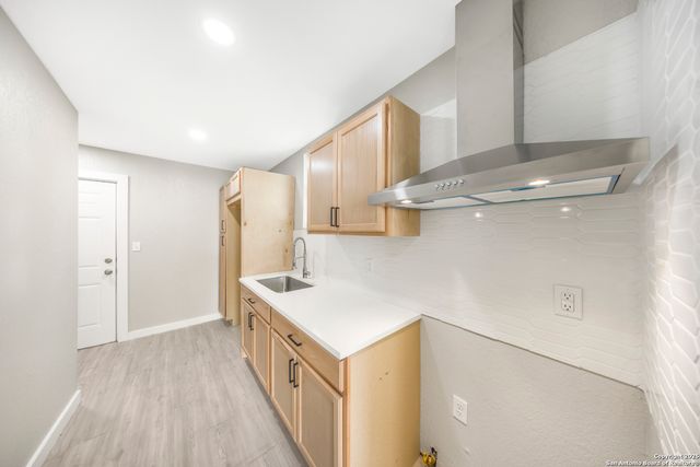 447 Alice Fay, San Antonio, TX 78237