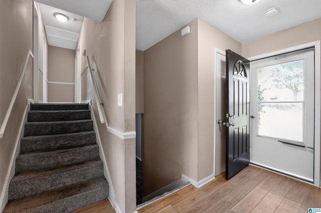 2811 ARROWHEAD DRIVE NE, Birmingham, AL 35215