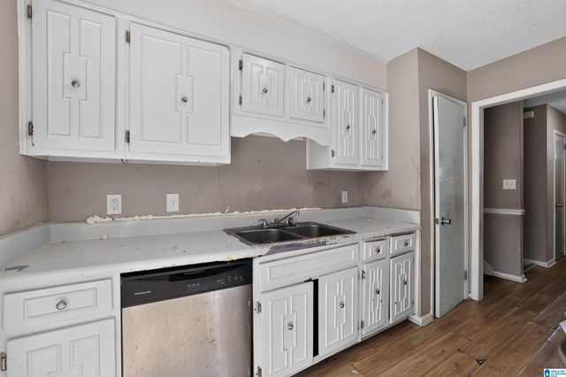 2811 ARROWHEAD DRIVE NE, Birmingham, AL 35215