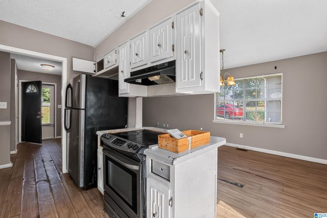 2811 ARROWHEAD DRIVE NE, Birmingham, AL 35215