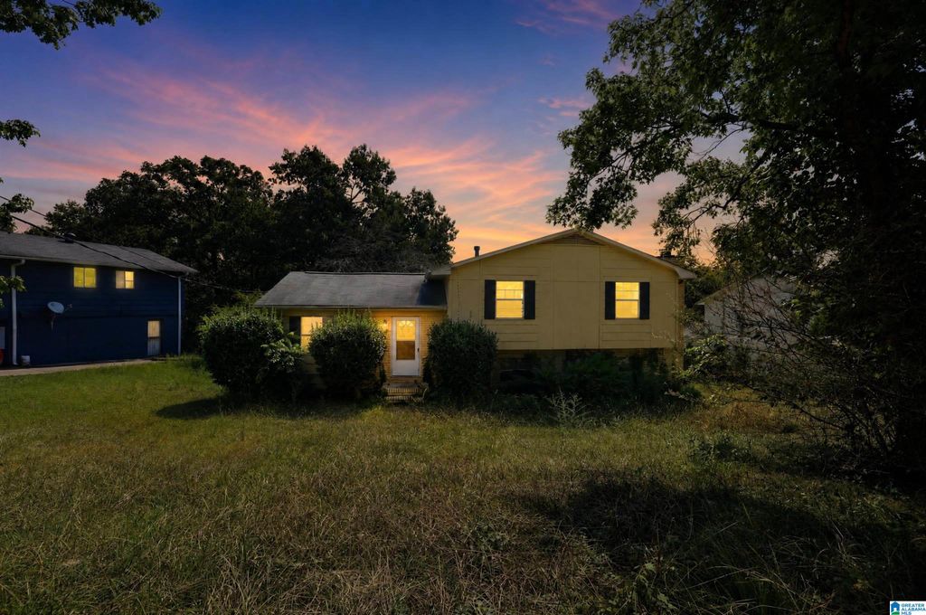 2811 ARROWHEAD DRIVE NE, Birmingham, AL 35215