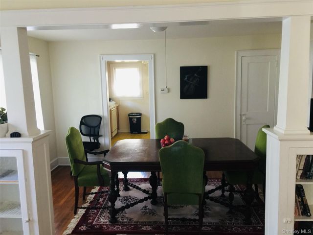 7 Chestnut Street, Stony Brook, NY 11790