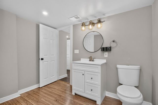 101 Iris Ct, Clarksville, TN 37042