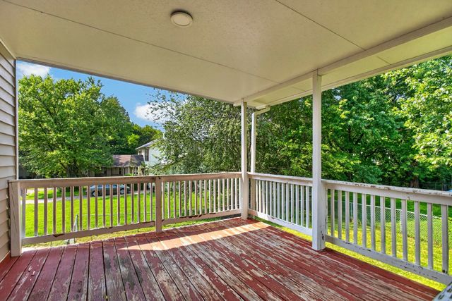 101 Iris Ct, Clarksville, TN 37042