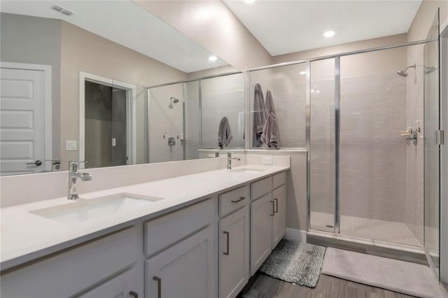 7713 S SHAMROCK ROAD, Tampa, FL 33616