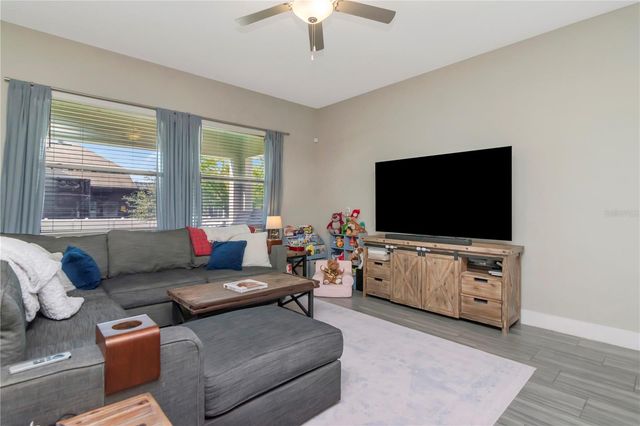 7713 S SHAMROCK ROAD, Tampa, FL 33616