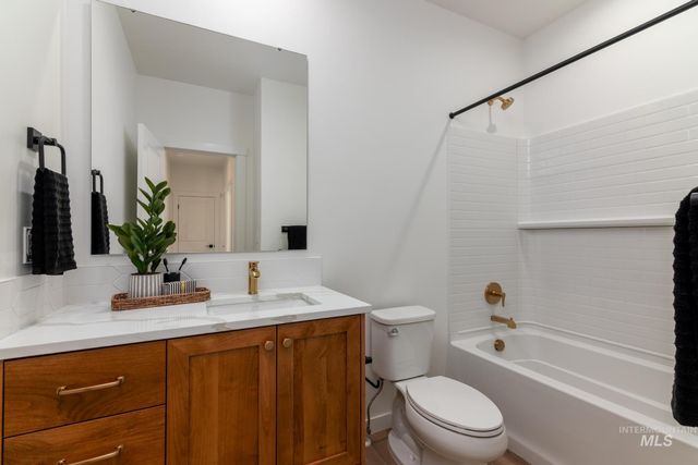 14554 Boatwatch Dr, Caldwell, ID 83607