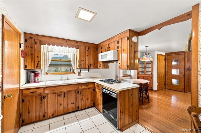 62 Ellis Drive, Aurora, NY 14170