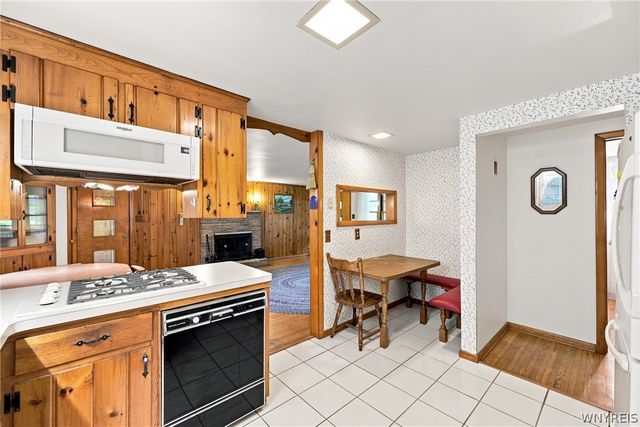 62 Ellis Drive, Aurora, NY 14170