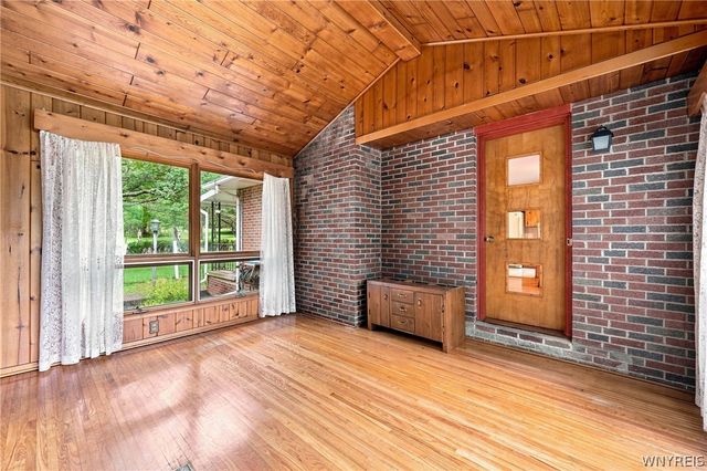 62 Ellis Drive, Aurora, NY 14170