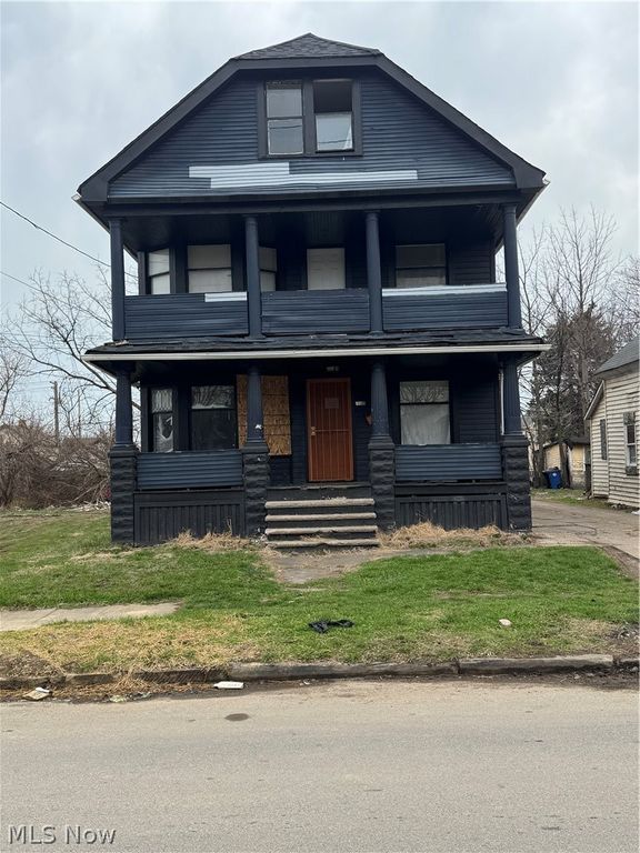 6211 Fullerton Avenue, Cleveland, OH 44105
