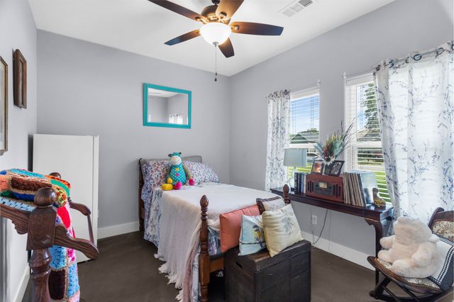 430 E Monterey Street, Denison, TX 75021