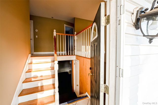 13A Homeland Drive, Huntington, NY 11743