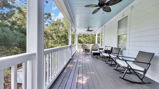 53 Harbourreef Dr., Pawleys Island, SC 29585