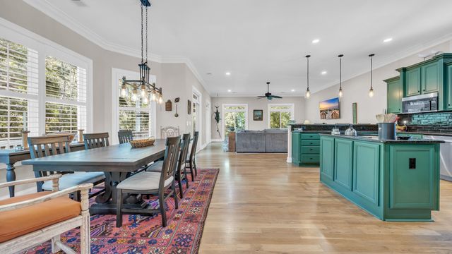 53 Harbourreef Dr., Pawleys Island, SC 29585