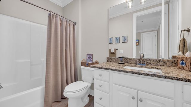 53 Harbourreef Dr., Pawleys Island, SC 29585