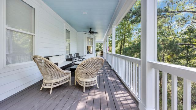 53 Harbourreef Dr., Pawleys Island, SC 29585