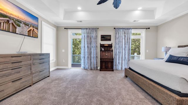 53 Harbourreef Dr., Pawleys Island, SC 29585