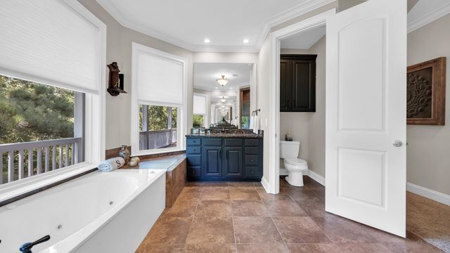 53 Harbourreef Dr., Pawleys Island, SC 29585