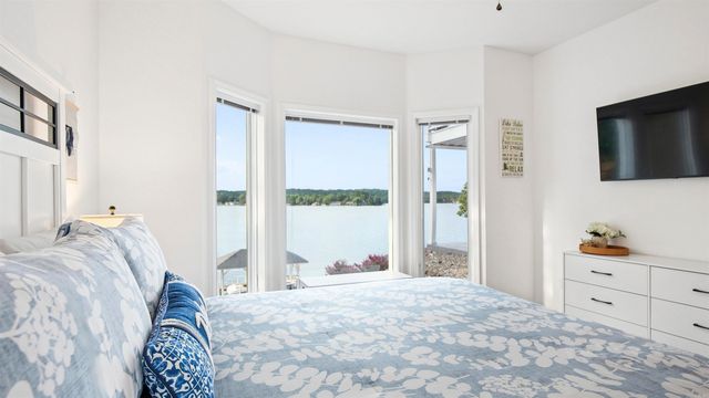 1 Hartura Point, Hot Springs Village, AR 71909