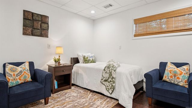 1 Hartura Point, Hot Springs Village, AR 71909
