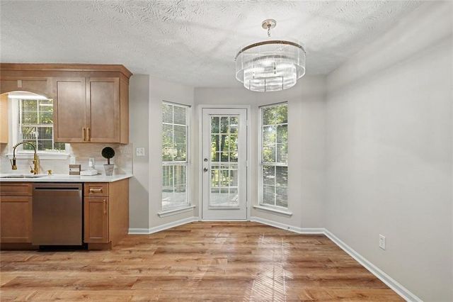 115 Lakeview Drive, Stockbridge, GA 30281