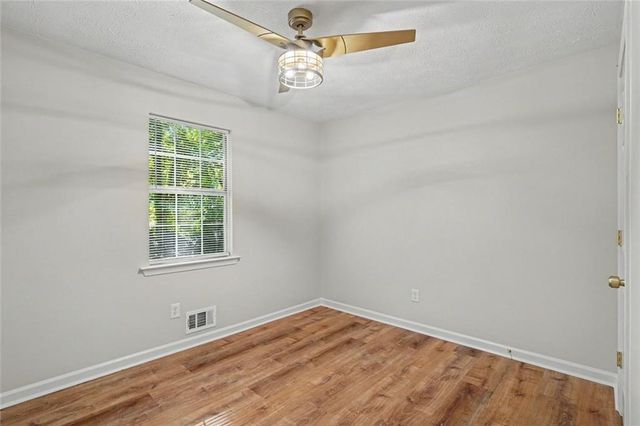 115 Lakeview Drive, Stockbridge, GA 30281