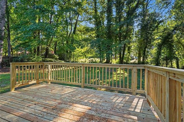 115 Lakeview Drive, Stockbridge, GA 30281