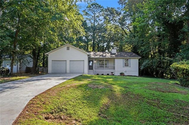 115 Lakeview Drive, Stockbridge, GA 30281