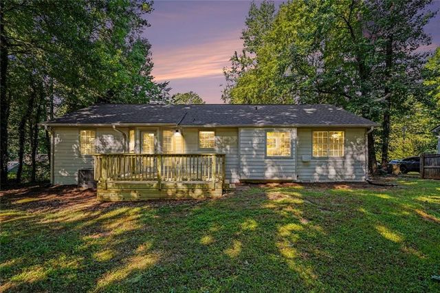 115 Lakeview Drive, Stockbridge, GA 30281