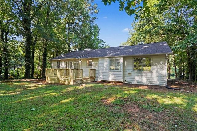 115 Lakeview Drive, Stockbridge, GA 30281