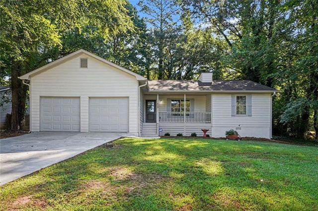 115 Lakeview Drive, Stockbridge, GA 30281